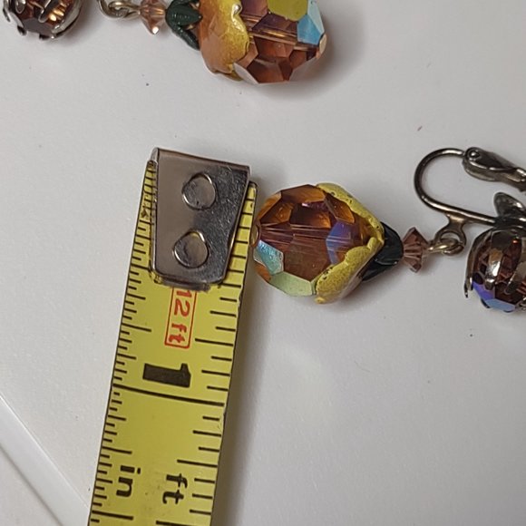 Very Awesome Vintage Glass Bead Dangling Fruit Clip On Earrings - Picture 16 of 16